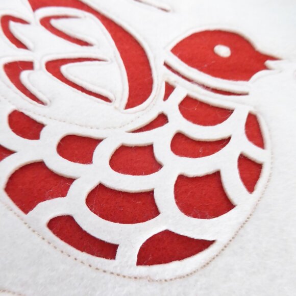 NEW 18.25” FOLK ART OTOMI STYLE EMBROIDERED DOVE CHRISTMAS STOCKING SET OF 4 - Picture 8 of 14